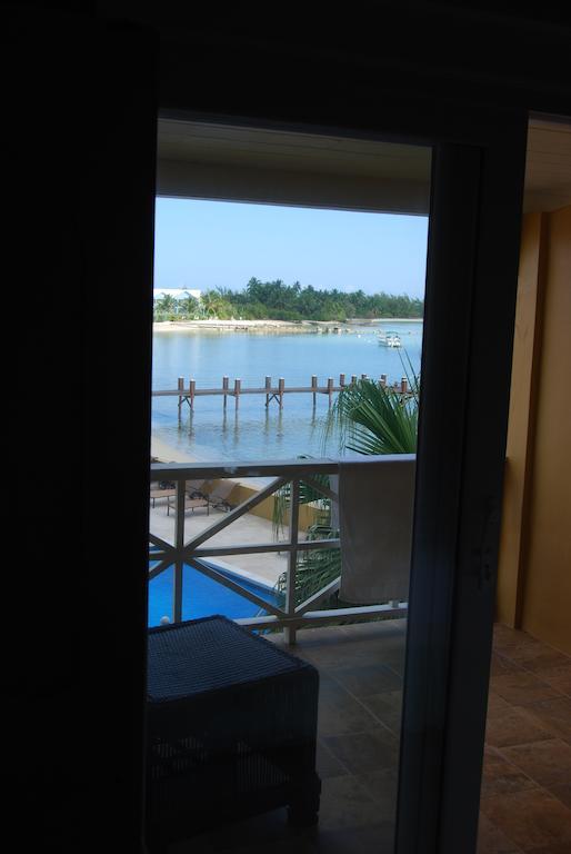 Hotel Augusta Bay Bahamas, Exuma George Town Esterno foto
